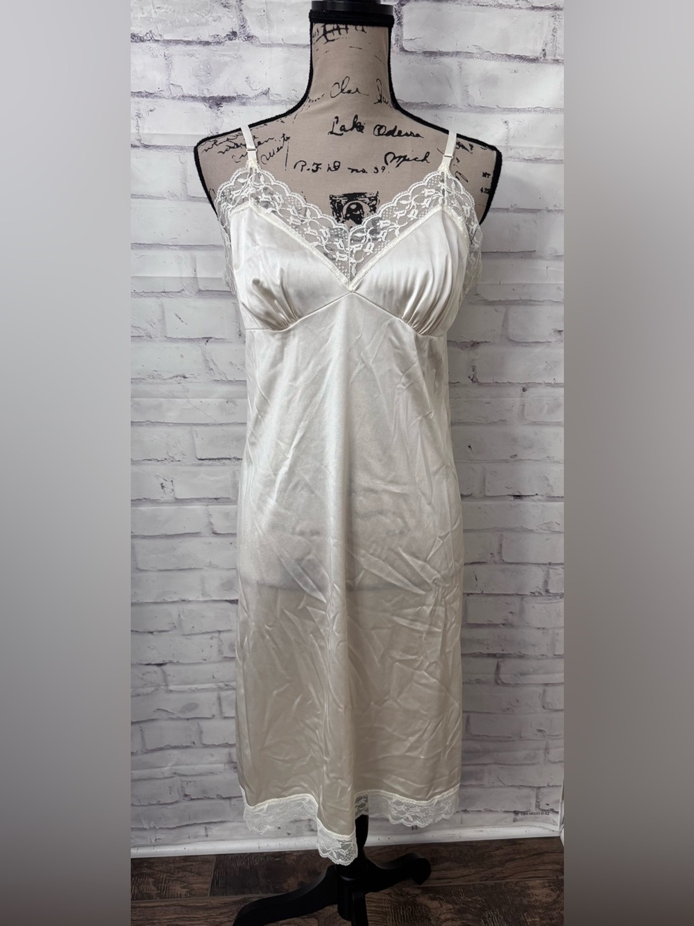 Sears Vintage Slip Dress Lace Trim Nylon Size 36/25” Ivory Retro Modest